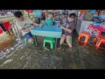 Replay Une inondation transforme un restaurant thaï en attraction insolite