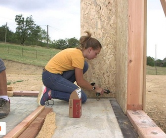 Replay Objectif maison : chantier en famille - S1 E2