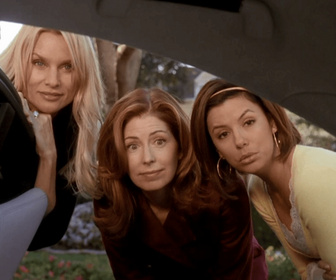 Replay Desperate Housewives - S5 E14 - On ne parle pas d'argent