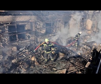 Replay Ukraine : des frappes russes font au moins quatre morts dans la région de Kyiv