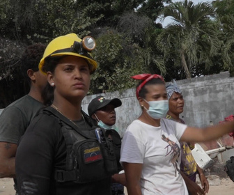 Replay Focus - Séismes au Venezuela : les habitants fouillent les décombres à la recherche des disparus
