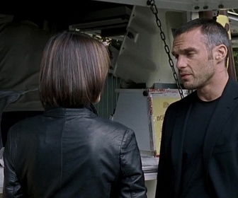 Replay Greco - S01 E06 - Petite Julie