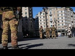 Replay Des soldats patrouillent Milan, les commerces se barricadent avant les protestations