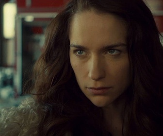 Replay Wynonna Earp - S2 E5 - Possédée