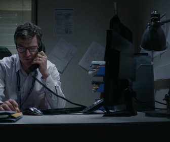 Replay The fall - S3 E3 - Les portes de la lumière