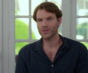 Replay Petits secrets en famille - EVJF fatal - Famille Andrieux