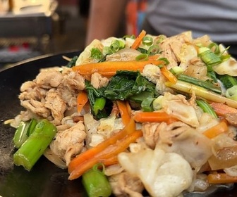 Replay Polynésie française : le chao men - Voyage en cuisine