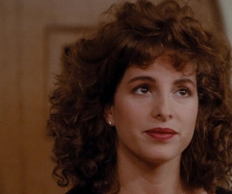 Replay Beverly Hills, 90210 - S01 E16 - Une étoile est née