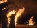 Replay Un automne haut en couleurs - Sorcières : chronique d'un massacre