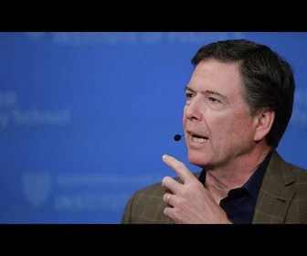 Replay L'ancien directeur du FBI James Comey inculpé de deux chefs d'accusation