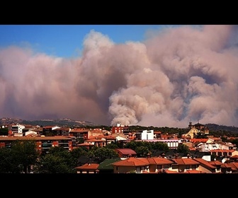 Replay Images aériennes : des incendies ravagent la région de Madrid