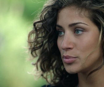 Replay Les ombres rouges - S01 E03
