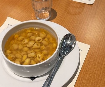 Replay Bologne : les tortellini - Voyage en cuisine
