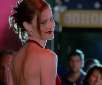 Replay Beverly Hills, 90210 - S09 E02 - Compressions budgétaires