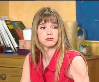 Replay Hélène et les garçons - S03 E17 - Le cheval de Troie