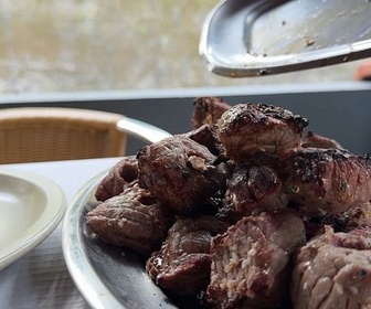 Replay Madère : l'espetada - Voyage en cuisine