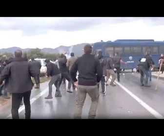 Replay Grèce: heurts entre agriculteurs et police, protestations contre les retards des aides de l'UE