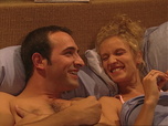 Replay Un gars, une fille - S3E44 - Au lit (11)