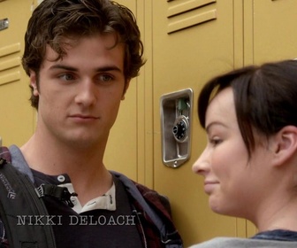 Replay Awkward - S2 E5 - Mon amour est un cœur brisé