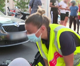 Replay Appels d'urgence - Gendarmes, pompiers, secouristes: urgences au féminin