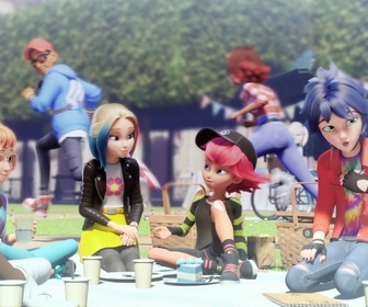 Replay Miraculous - Les aventures de Ladybug et Chat Noir - Le Château Noir