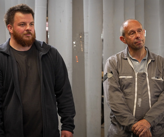 Replay Top Mecanic : 5 jours pour restaurer une épave - S6E12 - Jour 2 - Semaine spéciale vintage mécanic