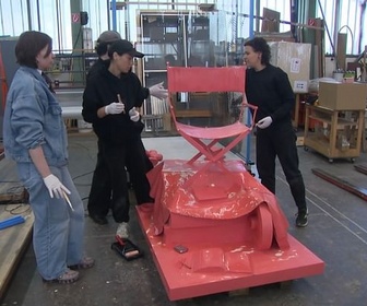 Replay ARTE Journal - Une sculpture en hommage à Helene Weigel