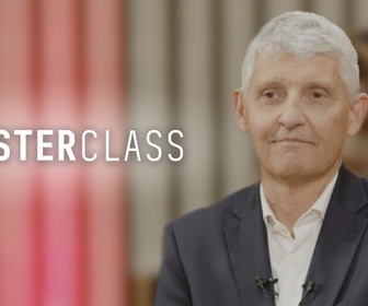 Replay Masterclass avec Olivier Gavalda, directeur général du Crédit Agricole