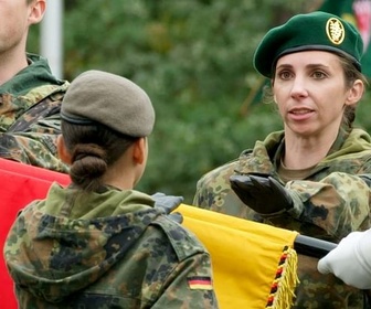 Replay Allemagne : s'engager pour défendre son pays - ARTE Regards