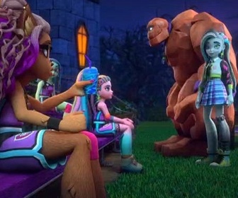 Replay Monster High - Un petit coup de pouce