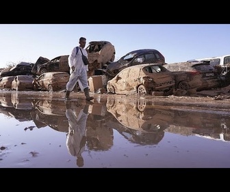 Replay Comment les théories du complot sur les inondations meurtrières en Espagne se sont-elles r…