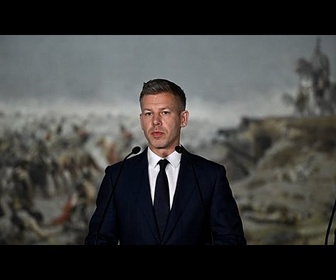 Replay Ukraine : le Premier ministre hongrois Péter Magyar condamne l'attaque de drones russe en...