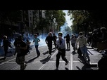 Replay Heurts dans des villes françaises lors de protestations étudiantes contre les budgets éducatifs