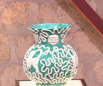 Replay Affaire conclue : la vie des objets - Le vase signé Gustave Asch de Caroline