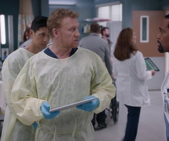 Replay Grey's anatomy - S21 E04 - La petite sœur