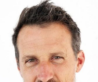 Replay 28 minutes - Vincent Munier nous invite à contempler le spectacle de la nature