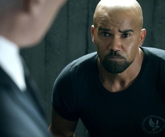 Replay S.W.A.T. - S04 E07 - Les soldats du feu