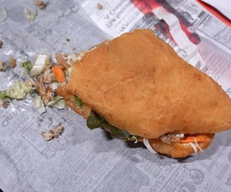 Replay Voyage en cuisine - Guadeloupe : le bokit