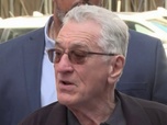 Replay C à vous - La Story de Mohamed Bouhafsi - Un clown : Robert de Niro fustige Trump devant le tribunal