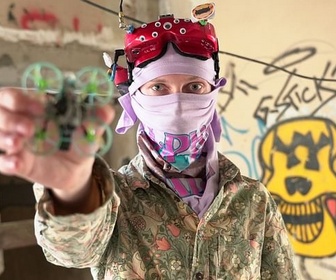 Replay Guérilla punk et DIY par drones - Tracks