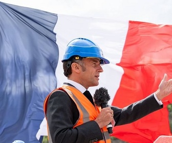 Replay 28 minutes - Réindustrialisation : la France veut accélérer ?