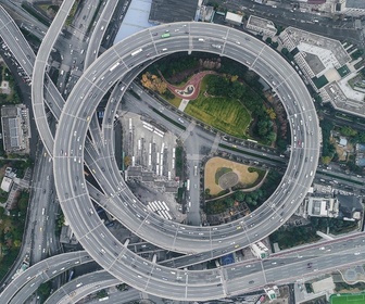 Replay Phénomènes vus de l'espace - S8E11 - Les horreurs du XXème siècle