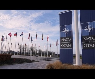 Replay Donald Trump envisage de retirer les États-Unis de l'OTAN, qu'il qualifie de tigre de papier