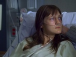Replay Dr House - S04 E04 - Les revenants