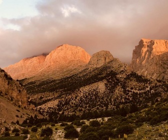 Replay Phénomènes vus de l'espace - S7E20 - Les Monts Taurus