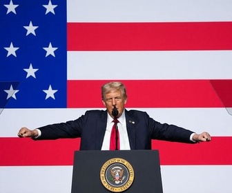 Replay Groenland : un territoire convoité - Le Groenland face à l'ogre américain