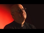 Replay Hongrie : le DJ-prêtre Padre Guilherme a transformé la fête nationale en soirée techno