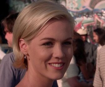 Replay Beverly Hills, 90210 - S07 E01 - Vacances à Alamo