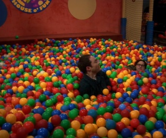 Replay The Big Bang Theory - S3E14 - La relativité restreinte
