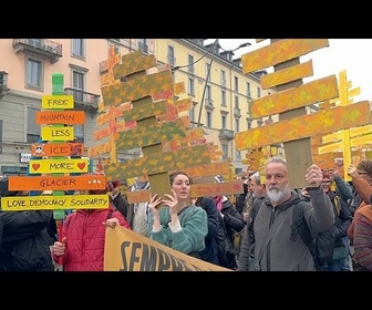 Replay À Milan, des manifestants se mobilisent contre des Jeux olympiques d'hiver jugés non durables